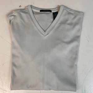 Men’s shirt sleeved